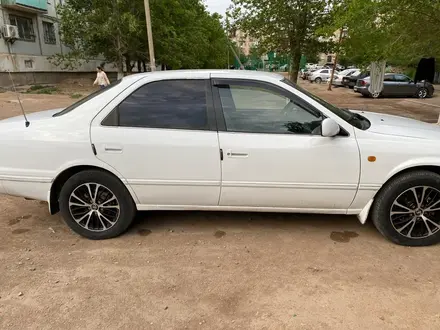 Toyota Camry 1999 годаүшін3 000 000 тг. в Балхаш – фото 3