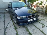 BMW 320 1992 года за 2 350 000 тг. в Алматы
