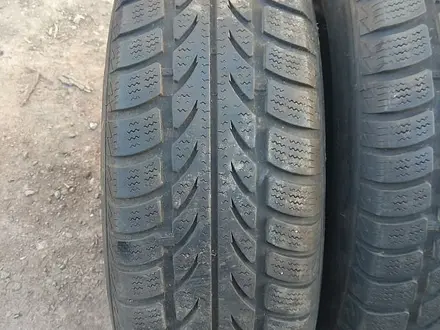 Шины 195/65 R15: 2 шт. — "Rotex W4000" (Китай) и 2 шт. — "Ha за 85 000 тг. в Астана – фото 4