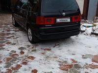 Volkswagen Sharan 2002 годаүшін4 000 000 тг. в Караганда