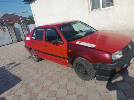 Volkswagen Vento 1993 года за 780 000 тг. в Алматы – фото 2