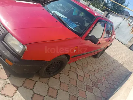 Volkswagen Vento 1993 года за 780 000 тг. в Алматы – фото 3