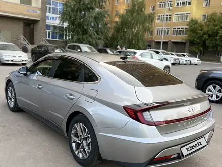Hyundai Sonata 2021 года за 8 850 000 тг. в Астана – фото 7