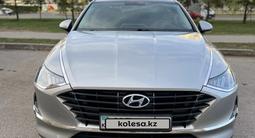 Hyundai Sonata 2021 года за 8 850 000 тг. в Астана – фото 2