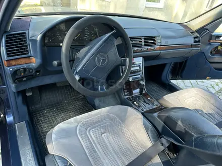 Mercedes-Benz S 320 1996 года за 4 500 000 тг. в Алматы – фото 12
