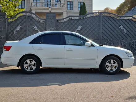 Hyundai Sonata 2009 года за 3 700 000 тг. в Алматы – фото 4