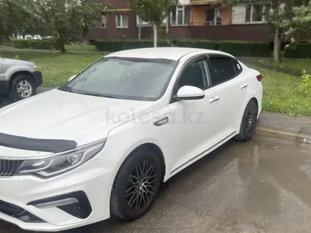 Kia K5 2018 года за 9 000 000 тг. в Алматы – фото 12