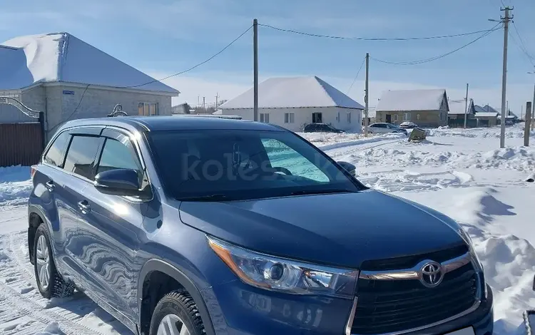 Toyota Highlander 2015 года за 17 500 000 тг. в Усть-Каменогорск