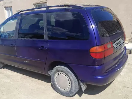 Volkswagen Sharan 1997 года за 1 200 000 тг. в Кызылорда – фото 3