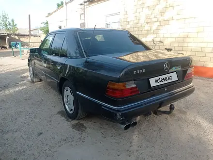 Mercedes-Benz E 230 1992 года за 1 100 000 тг. в Шымкент – фото 4