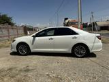 Toyota Camry 2017 года за 10 500 000 тг. в Шымкент – фото 4