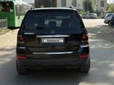 Mercedes-Benz GL 500 2007 годаүшін10 500 000 тг. в Алматы – фото 4