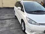 Toyota Estima 2004 года за 4 600 000 тг. в Алматы – фото 2
