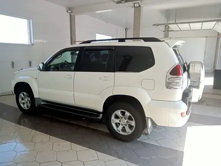 Toyota Land Cruiser Prado 2006 года за 13 300 000 тг. в Атырау – фото 2