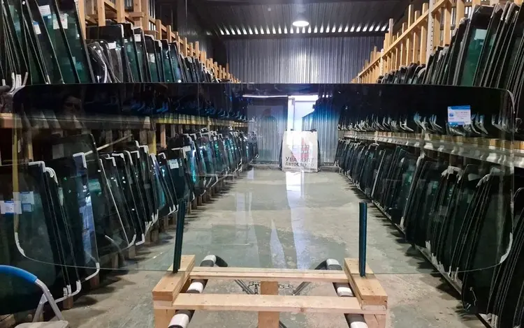 Лобовое стеклоүшін95 000 тг. в Алматы