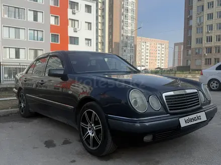 Mercedes-Benz E 280 1997 года за 3 250 000 тг. в Шымкент – фото 8