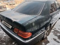 Mercedes-Benz E 230 1997 года за 2 500 000 тг. в Астана