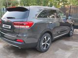 Kia Sorento 2015 года за 10 000 000 тг. в Уральск – фото 4