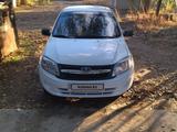 ВАЗ (Lada) Granta 2190 2012 годаүшін1 900 000 тг. в Уральск