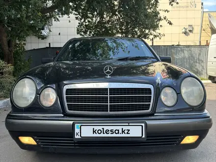 Mercedes-Benz E 230 1997 года за 3 300 000 тг. в Астана – фото 9