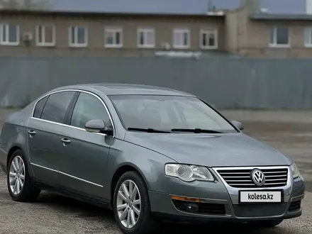 Volkswagen Passat 2005 года за 3 190 000 тг. в Костанай – фото 2