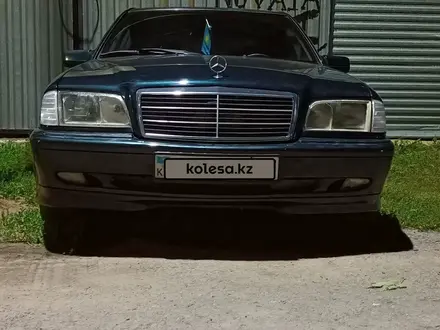 Mercedes-Benz C 180 1994 года за 1 800 000 тг. в Астана – фото 3