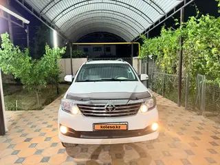 Toyota Fortuner, 2015