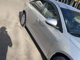 Chevrolet Cruze 2011 года за 3 600 000 тг. в Караганда – фото 3