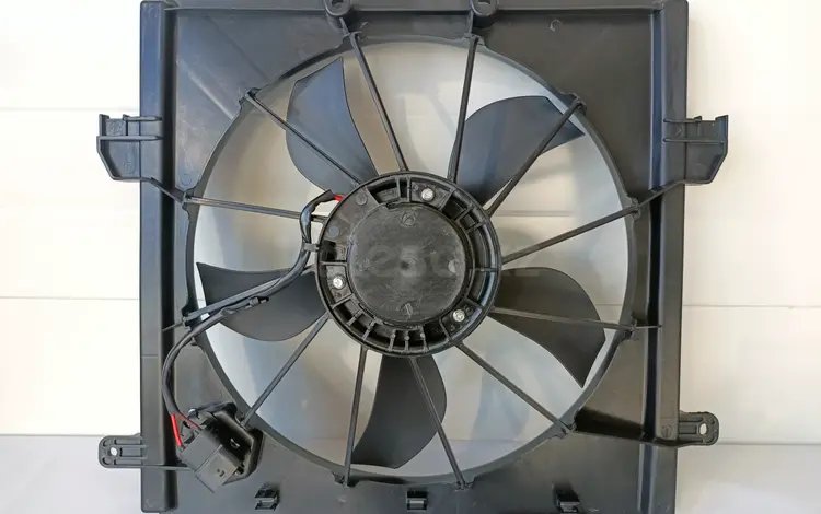 Вентилятор охлаждения радиатора (диффузор в сборе) JAC S5 (2013-2022) за 1 000 тг. в Костанай