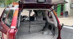 Honda CR-V 1997 года за 3 000 000 тг. в Алматы – фото 2