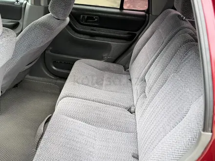 Honda CR-V 1997 года за 3 000 000 тг. в Алматы – фото 12