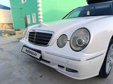 Mercedes-Benz E 240 2000 годаfor4 300 000 тг. в Актау – фото 3