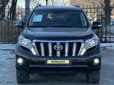 Toyota Land Cruiser Prado 2010 года за 15 350 000 тг. в Семей – фото 2