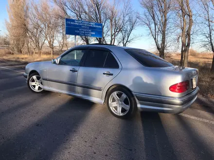 Mercedes-Benz E 280 1999 года за 3 150 000 тг. в Алматы – фото 6