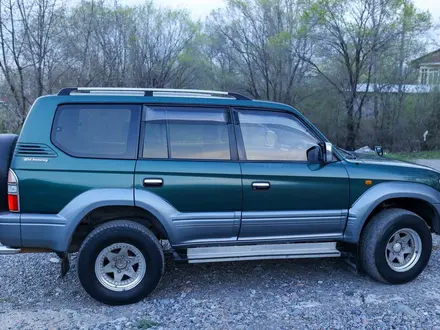 Toyota Land Cruiser Prado 1997 года за 5 800 000 тг. в Есик – фото 17