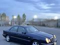 Mercedes-Benz E 280 1998 годаfor3 850 000 тг. в Туркестан – фото 2