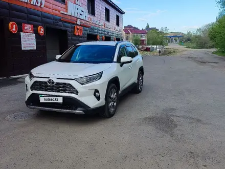 Toyota RAV4 2021 года за 16 200 000 тг. в Усть-Каменогорск – фото 6