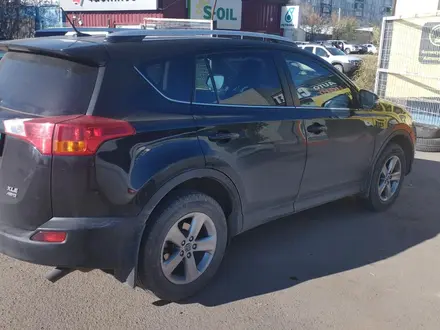 Toyota RAV4 2013 года за 8 000 000 тг. в Астана – фото 2