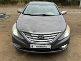 Hyundai Sonata 2010 года за 2 900 000 тг. в Актобе – фото 3