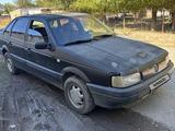 Volkswagen Passat 1993 года за 620 000 тг. в Жанатас – фото 2