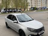 ВАЗ (Lada) Granta 2190 2019 годаүшін4 400 000 тг. в Астана – фото 2