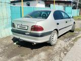 Toyota Avensis 1999 года за 1 500 000 тг. в Алматы – фото 3