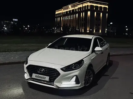 Hyundai Sonata 2018 года за 6 900 000 тг. в Астана