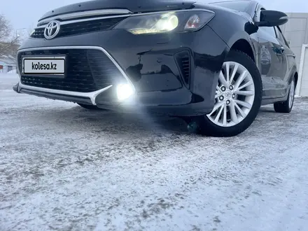 Toyota Camry 2015 года за 11 500 000 тг. в Петропавловск – фото 15