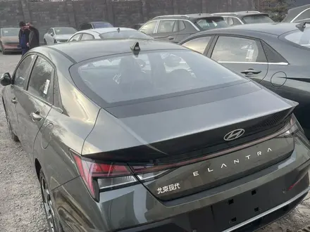 Hyundai Elantra 2024 года за 9 300 000 тг. в Алматы – фото 2