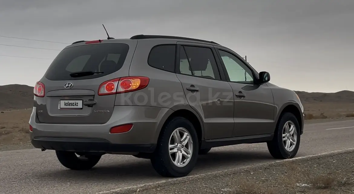 Hyundai Santa FE, 2011