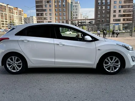 Hyundai i30 2014 года за 5 990 000 тг. в Астана – фото 4