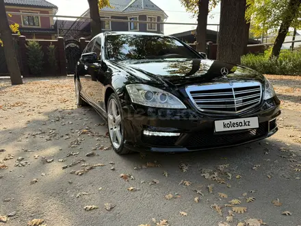 Mercedes-Benz S 500 2007 года за 9 000 000 тг. в Алматы – фото 11