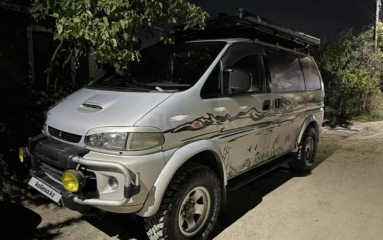 Mitsubishi Delica 1995 годаүшін4 000 000 тг. в Алматы