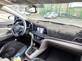 Hyundai Elantra 2018 года за 7 300 000 тг. в Туркестан – фото 4